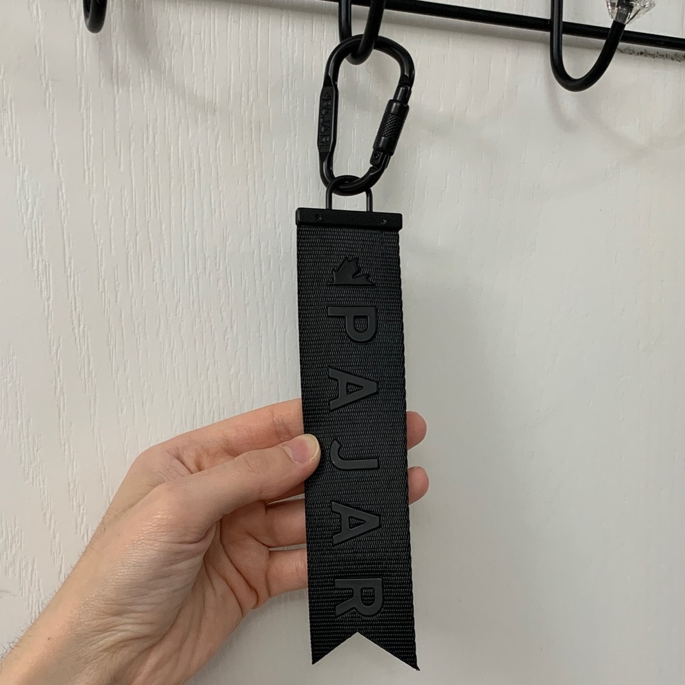 Pajar Black Multi-Purpose Carabiner Holder